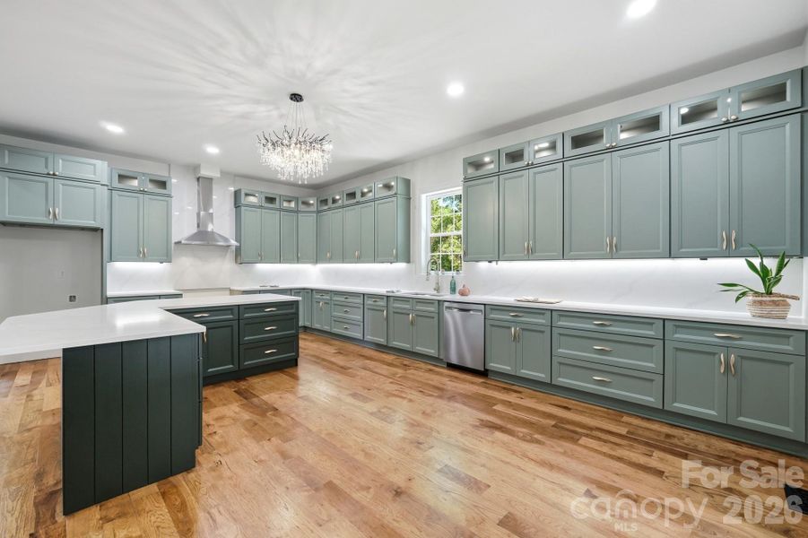 Furnished interior view inside a new home in , Monroe (Image 10).