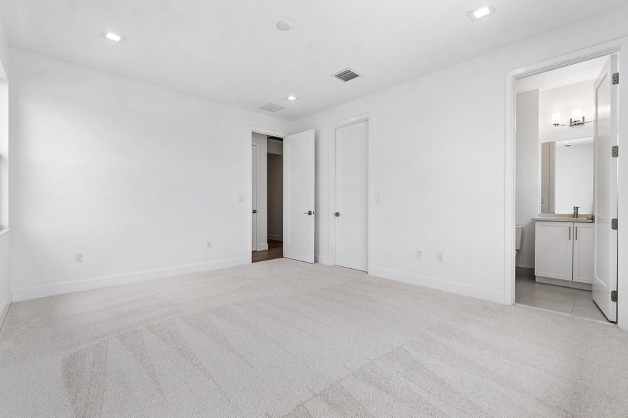 040-9241SunflowerMeadowRoad-BocaRaton-FL