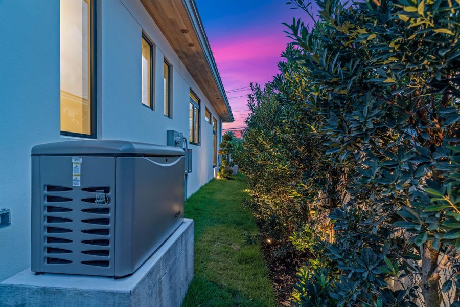 Exterior details and patio area of a home in , Fort Lauderdale (Image 28). Exterior details and patio area of a home in , Fort Lauderdale (Image 28).