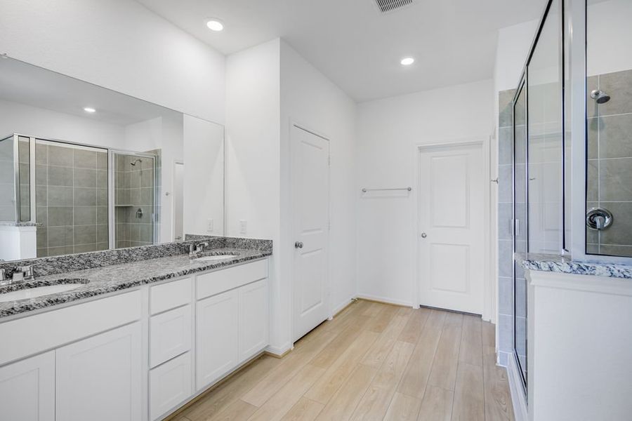 Furnished interior view inside a new home in Brookewater 45s, Rosenberg (Image 8).