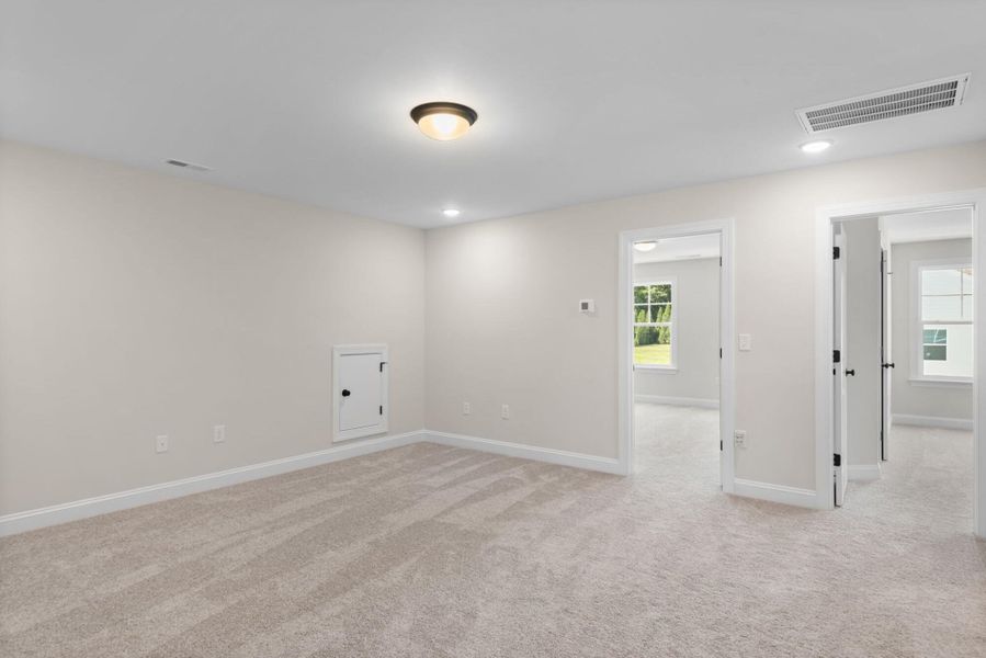 Spacious, unfurnished interior of a new home in Redland, Advance (Image 22). Spacious, unfurnished interior of a new home in Redland, Advance (Image 22).