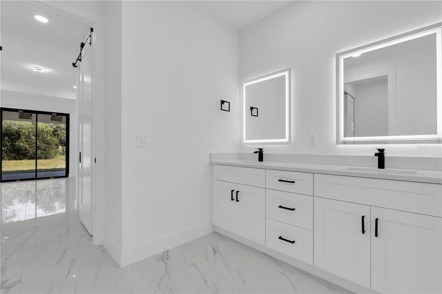 Image 33 of a home in .