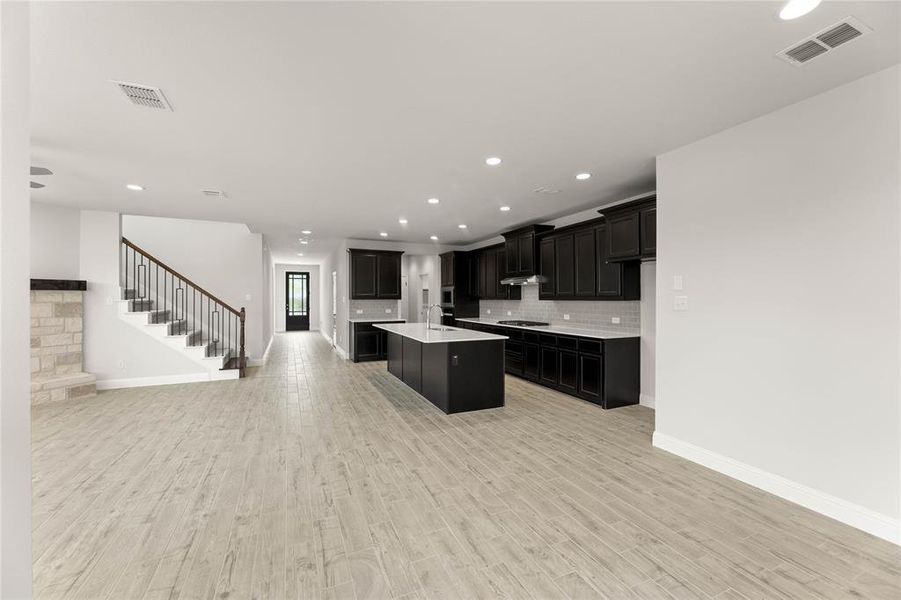 1125 Foxtail-Dining-2 1125 Foxtail-Dining-2