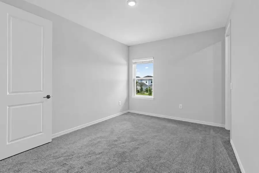 Spacious, unfurnished interior of a new home in Center Lake Ranch Community Group Page, St. Cloud (Image 38).