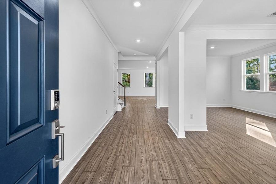 Spacious, unfurnished interior of a new home in Bailey Fence, Dacula (Image 35).