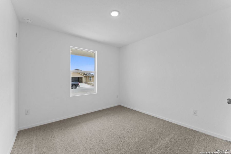 Spacious, unfurnished interior of a new home in Voss Farms: Watermill Collection, New Braunfels (Image 23).