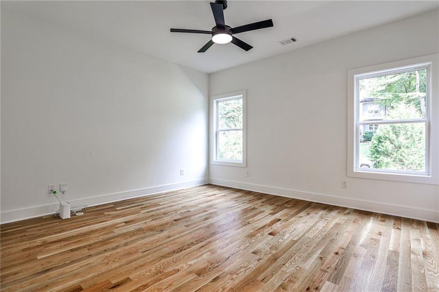 Spacious, unfurnished interior of a new home in , Decatur (Image 41).