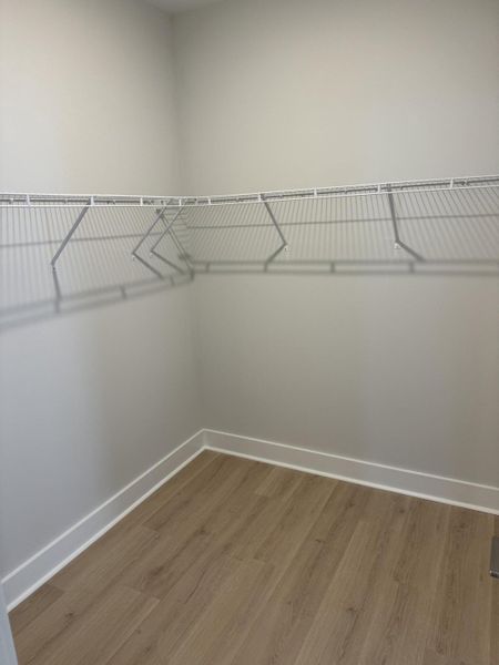 Spacious, unfurnished interior of a new home in Oak Bluff, Charleston (Image 39). Spacious, unfurnished interior of a new home in Oak Bluff, Charleston (Image 39).