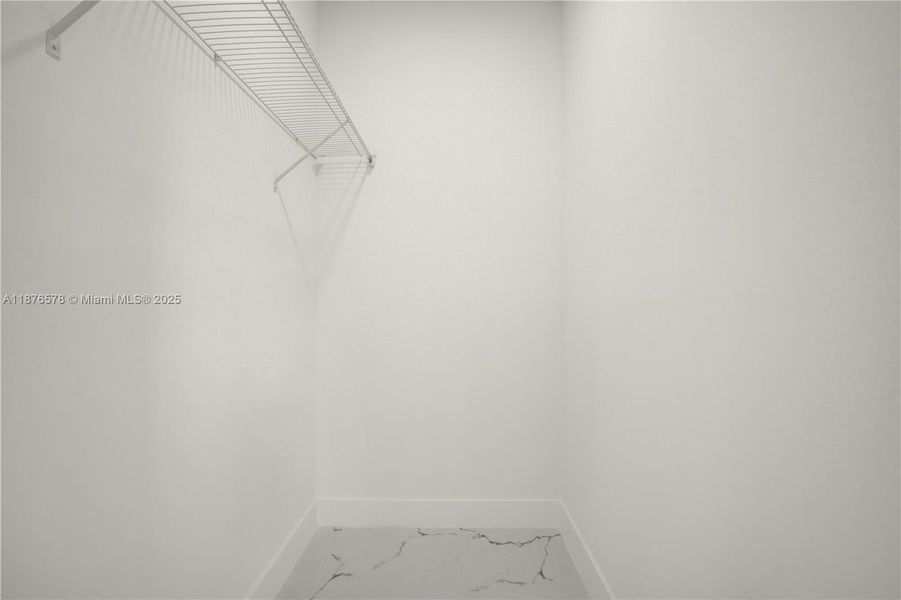 Spacious, unfurnished interior of a new home in , Port Charlotte (Image 17).