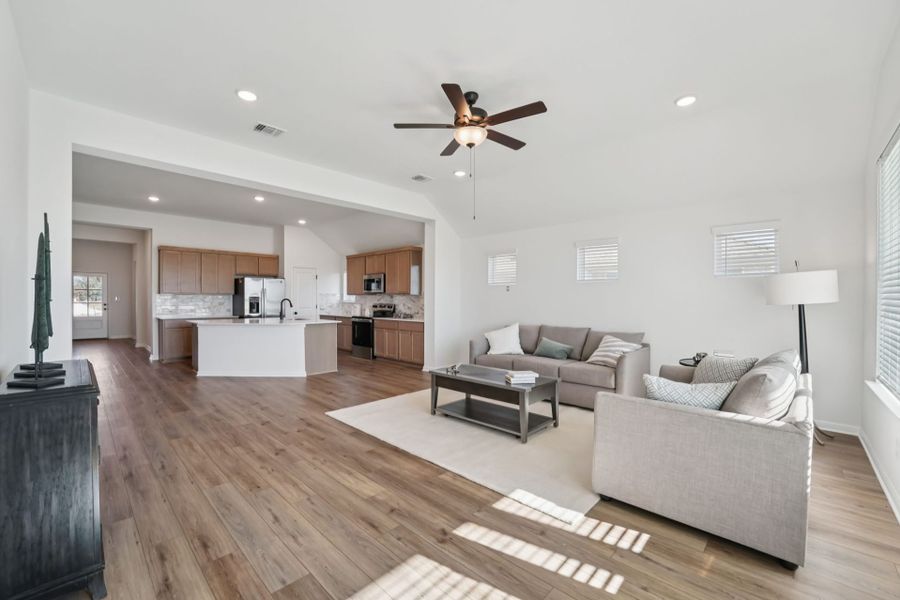 Furnished interior view inside a new home in Grande Estates, Bertram (Image 5).