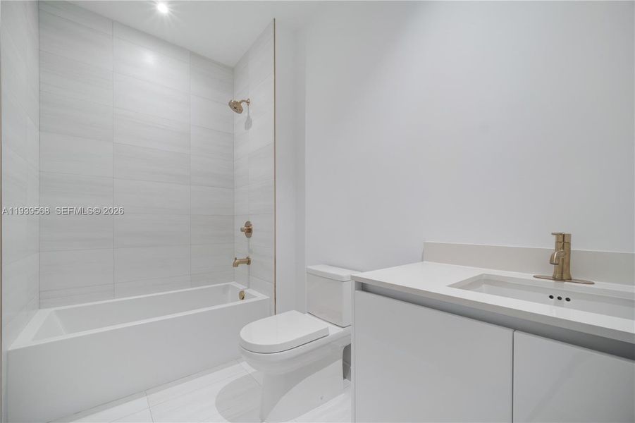 Furnished interior view inside a new home in Mr. C Residences, Miami (Image 13).