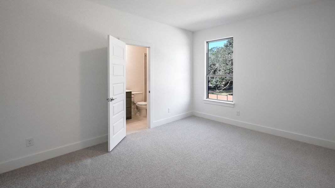 Spacious, unfurnished interior of a new home in Juniper Springs, Lockhart (Image 22).