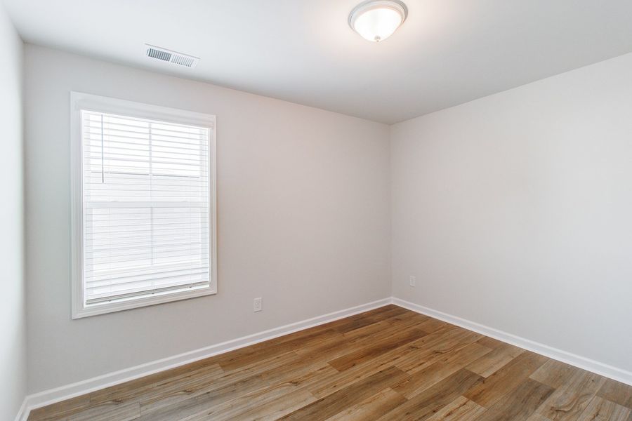 Spacious, unfurnished interior of a new home in Winston Point, Gilbert (Image 30). Spacious, unfurnished interior of a new home in Winston Point, Gilbert (Image 30).