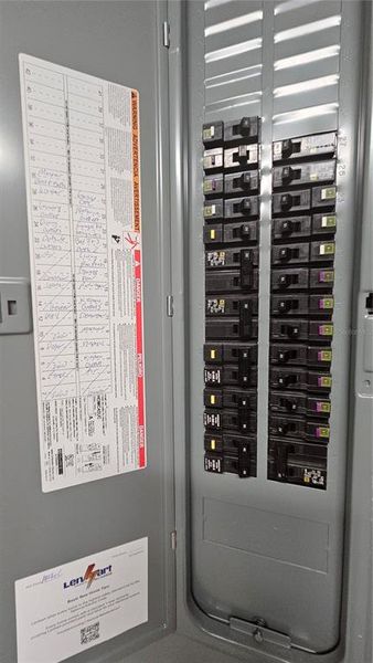 Image 25 of a home in .