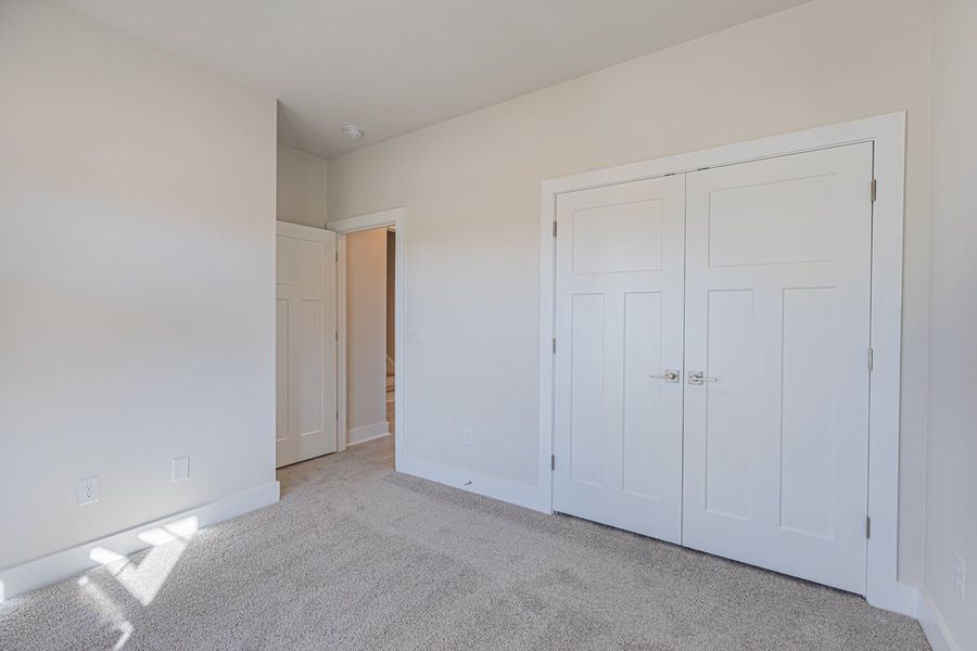 Representative unfurnished interior of a home built from the Barnard II by Great Southern Homes in Shady Grove, Conway (Image 36).