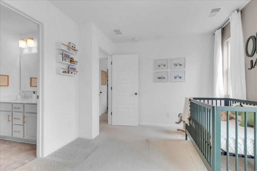 Furnished interior view inside a new home in , Ravenel (Image 22).