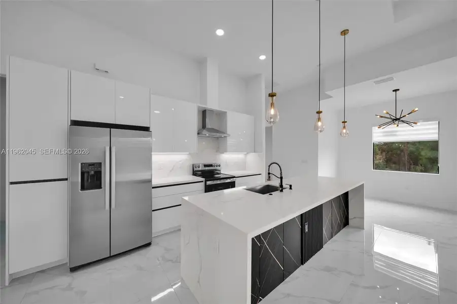 Furnished interior view inside a new home in , Lehigh Acres (Image 7).