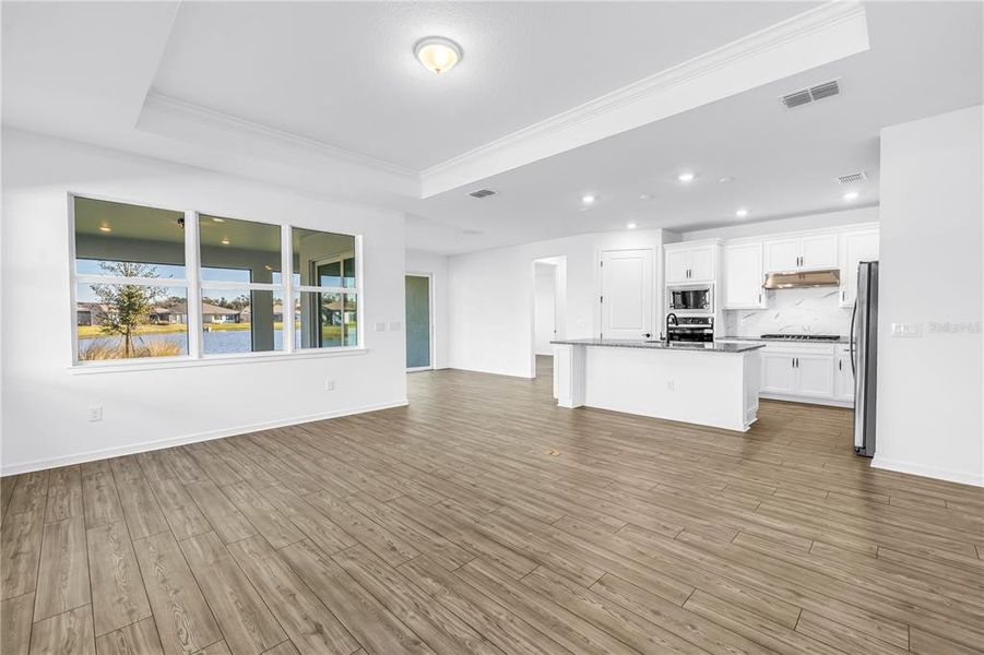 Spacious, unfurnished interior of a new home in , Parrish (Image 26).