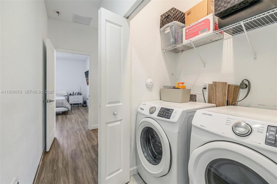 Furnished interior view inside a new home in , Homestead (Image 10).
