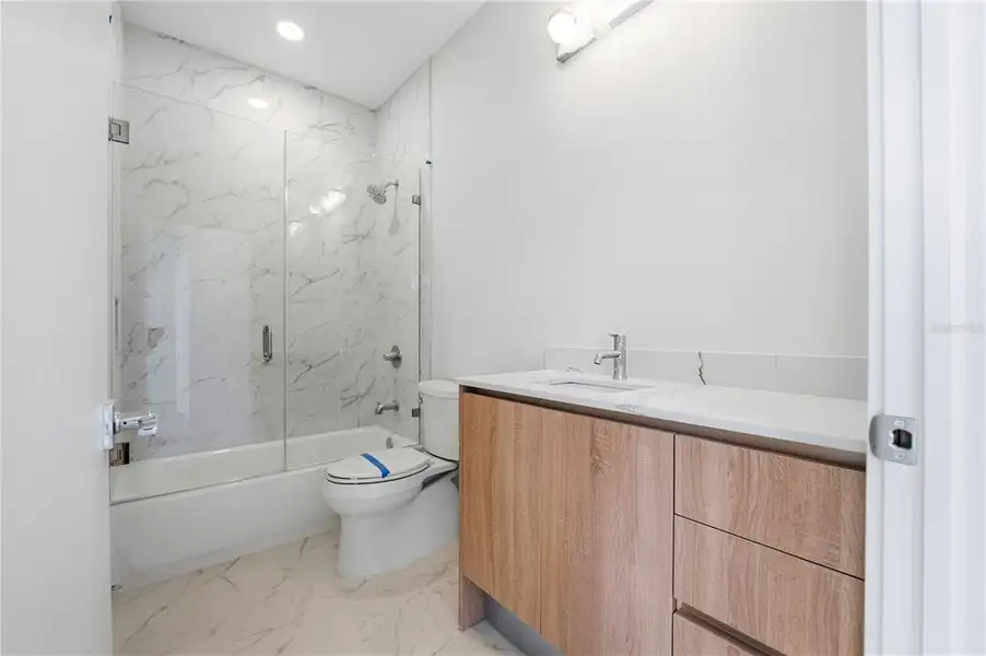 Furnished interior view inside a new home in , Tampa (Image 7). Furnished interior view inside a new home in , Tampa (Image 7).