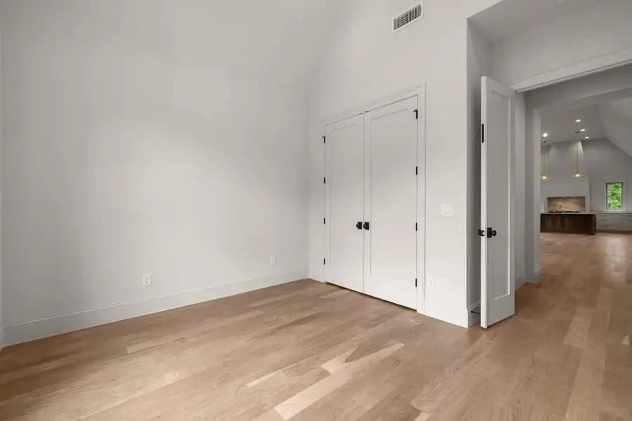 Spacious, unfurnished interior of a new home in , Newnan (Image 29).