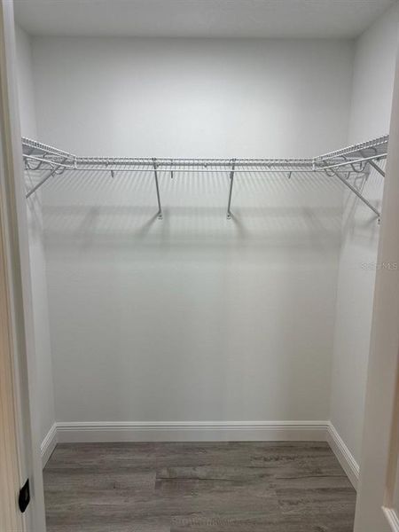 Spacious, unfurnished interior of a new home in , Citrus Springs (Image 28).