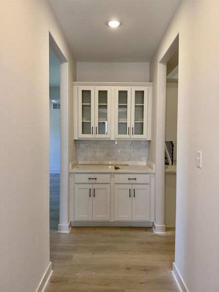 Furnished interior view inside a new home in White Oak, Arlington (Image 11).