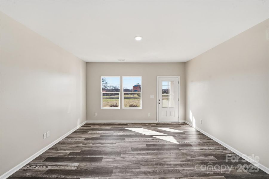 Spacious, unfurnished interior of a new home in , Lincolnton (Image 21).