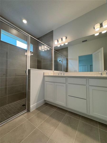 Furnished interior view inside a new home in Hills of Minneola, Minneola (Image 7). Furnished interior view inside a new home in Hills of Minneola, Minneola (Image 7).