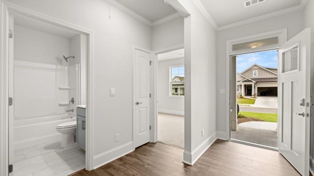 Spacious, unfurnished interior of a new home in Hamptons at Riverwood North, Dallas (Image 11).