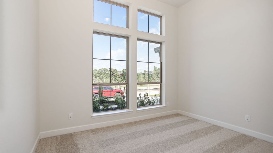 Spacious, unfurnished interior of a new home in The Woodlands Hills, Willis (Image 17).