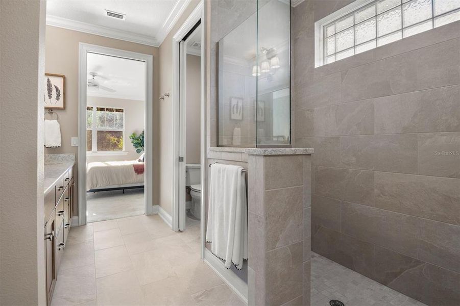 Furnished interior view inside a new home in Lake James, Lakeland (Image 37).