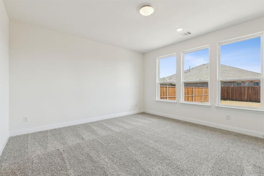 Spacious, unfurnished interior of a new home in AnaCapri, Anna (Image 11). Spacious, unfurnished interior of a new home in AnaCapri, Anna (Image 11).