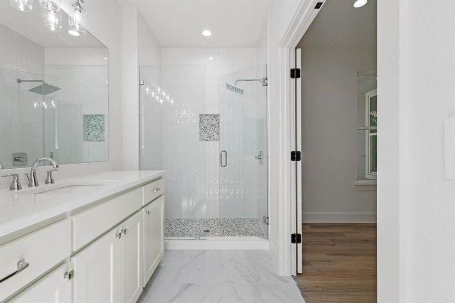 Furnished interior view inside a new home in , Denison (Image 6).