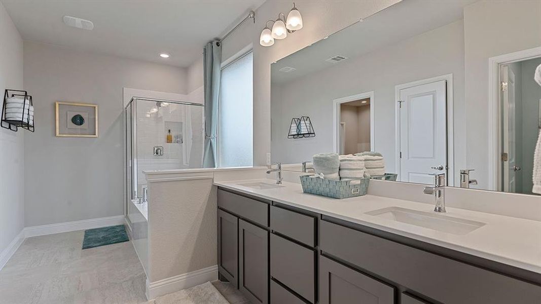 Furnished interior view inside a new home in Lakeview Pointe, Grand Prairie (Image 22).