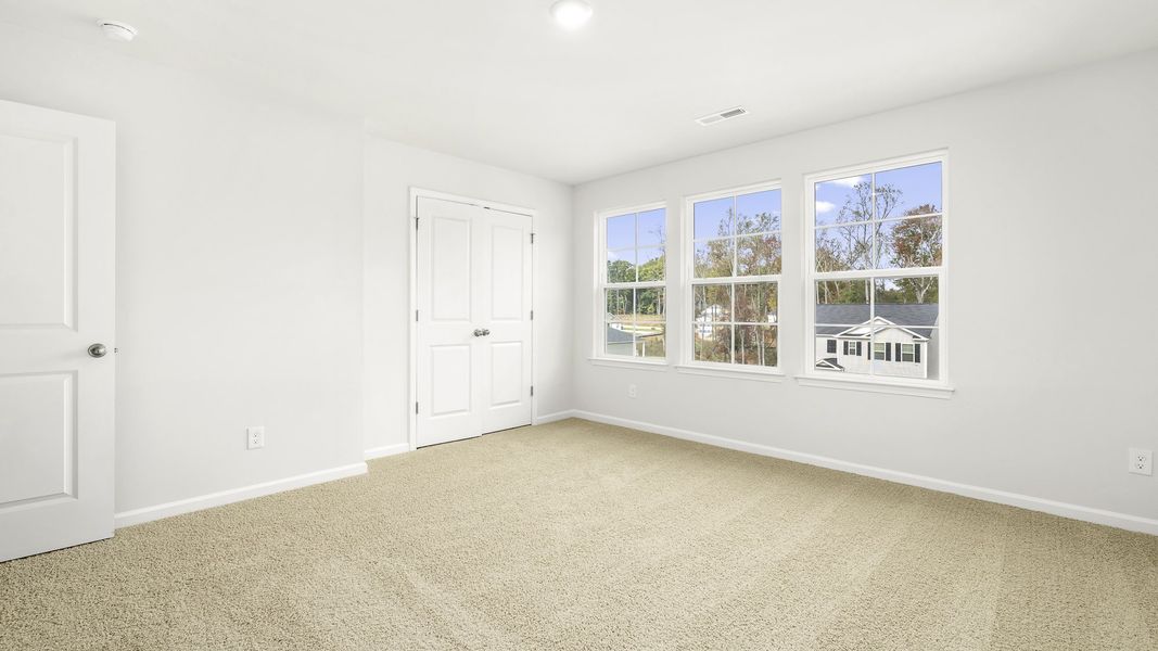 Representative unfurnished interior of a home built from the Kyle by D.R. Horton in Evergreen Landing, Lexington (Image 18).