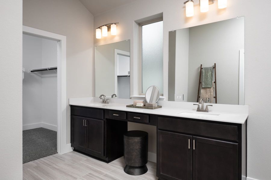 Representative furnished interior of a home built from the Emery by Tri Pointe Homes in View at the Reserve, Mansfield (Image 11). Representative furnished interior of a home built from the Emery by Tri Pointe Homes in View at the Reserve, Mansfield (Image 11).