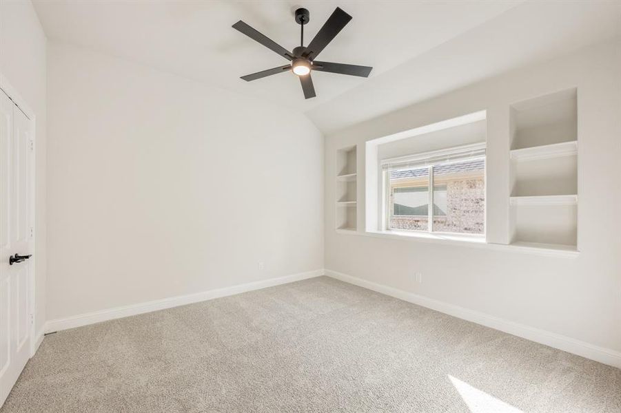 Spacious, unfurnished interior of a new home in Liberty, Melissa (Image 23).