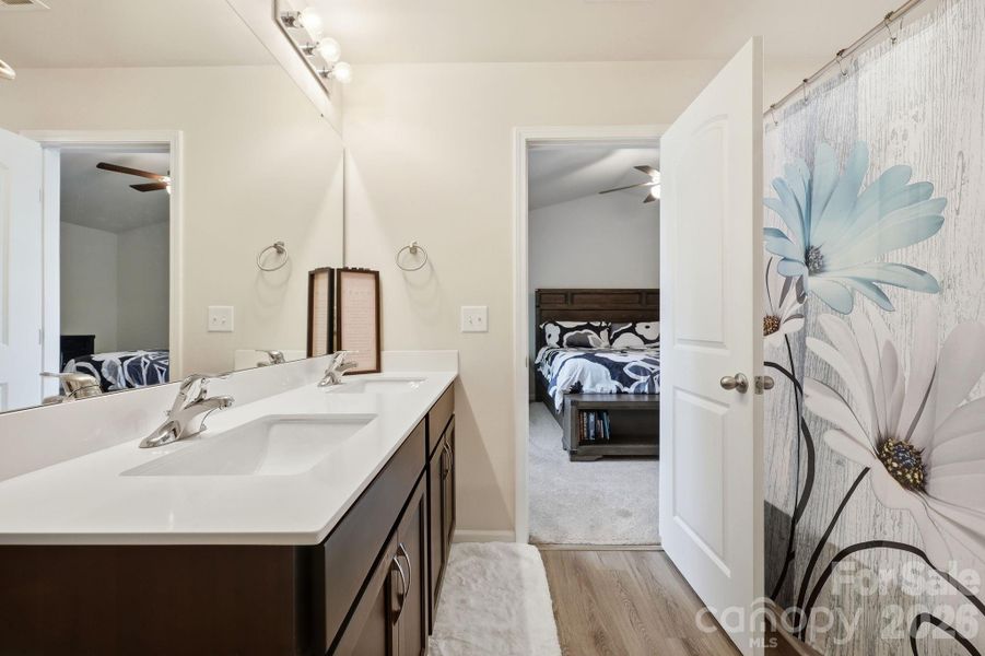 Primary Ensuite