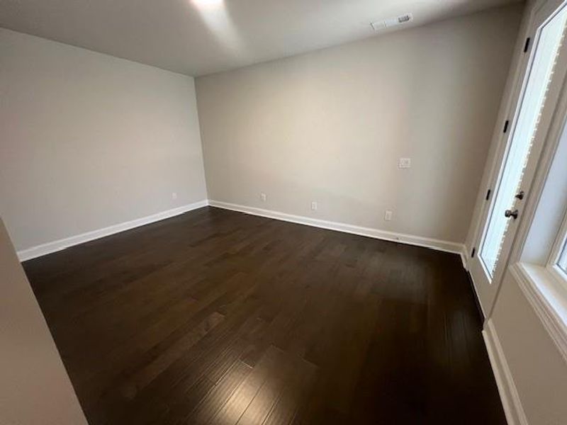 Spacious, unfurnished interior of a new home in Palisades Single Family, Cumming (Image 33).