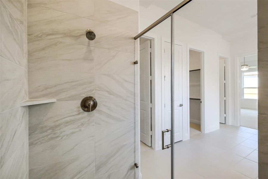 Image 40 of a home in Evergreen 70'.