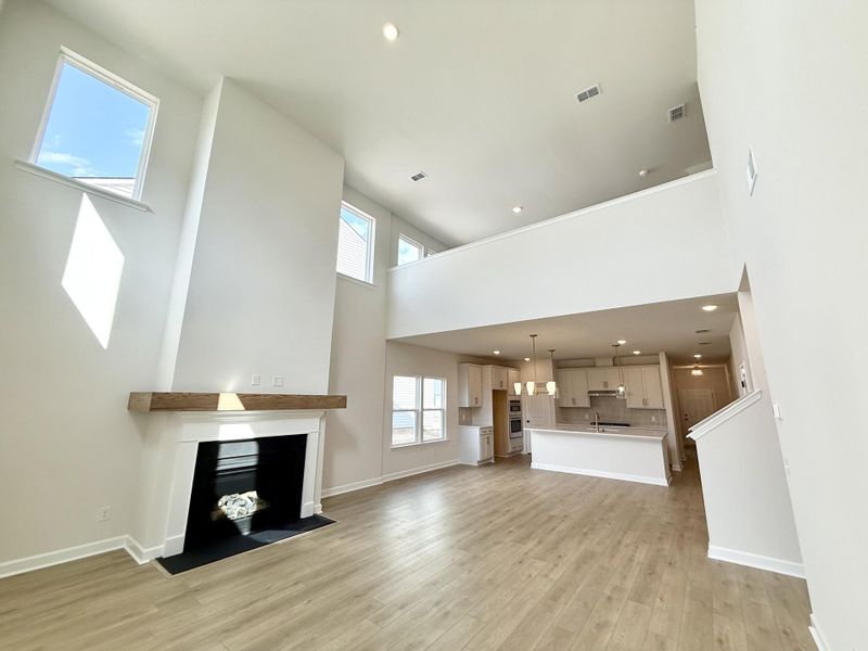 Spacious, unfurnished interior of a new home in , Summerville (Image 26).