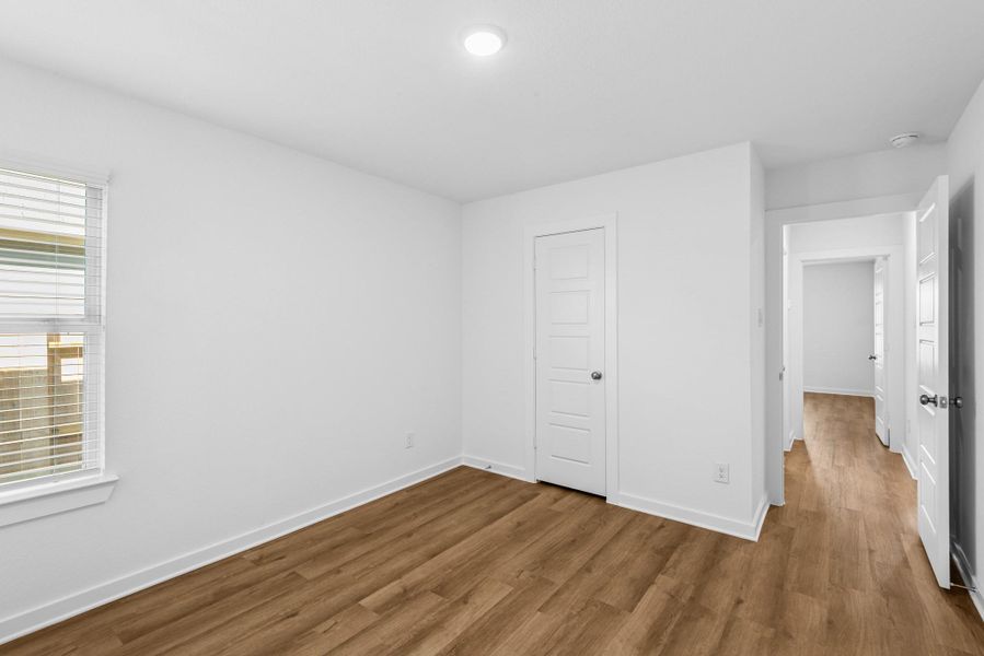Spacious, unfurnished interior of a new home in Ambrose, La Marque (Image 6). Spacious, unfurnished interior of a new home in Ambrose, La Marque (Image 6).
