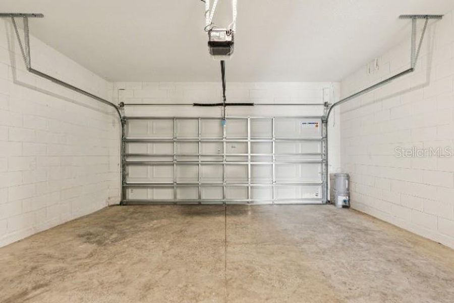 Spacious, unfurnished interior of a new home in Tyson Reserve, St. Cloud (Image 22). Spacious, unfurnished interior of a new home in Tyson Reserve, St. Cloud (Image 22).