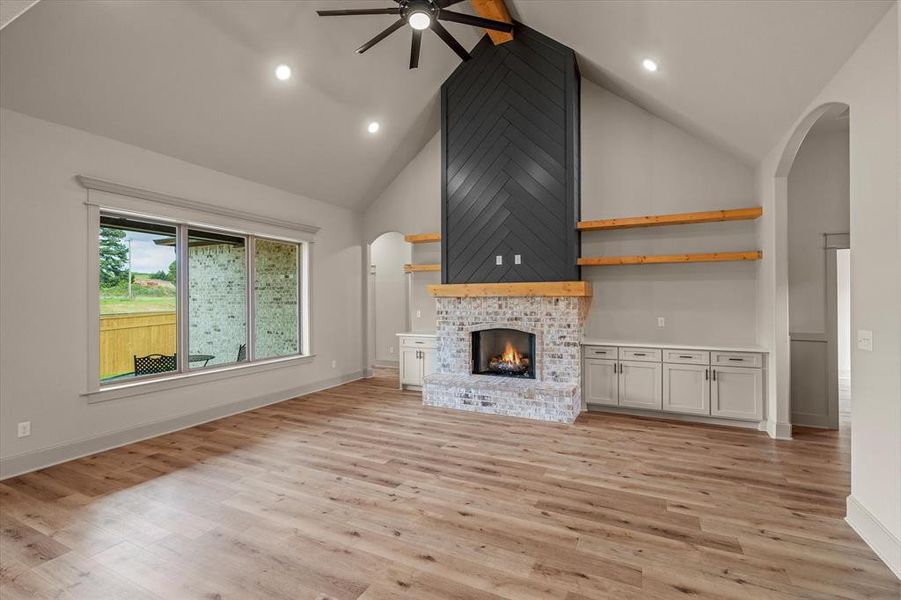 Image 36 of a home in .