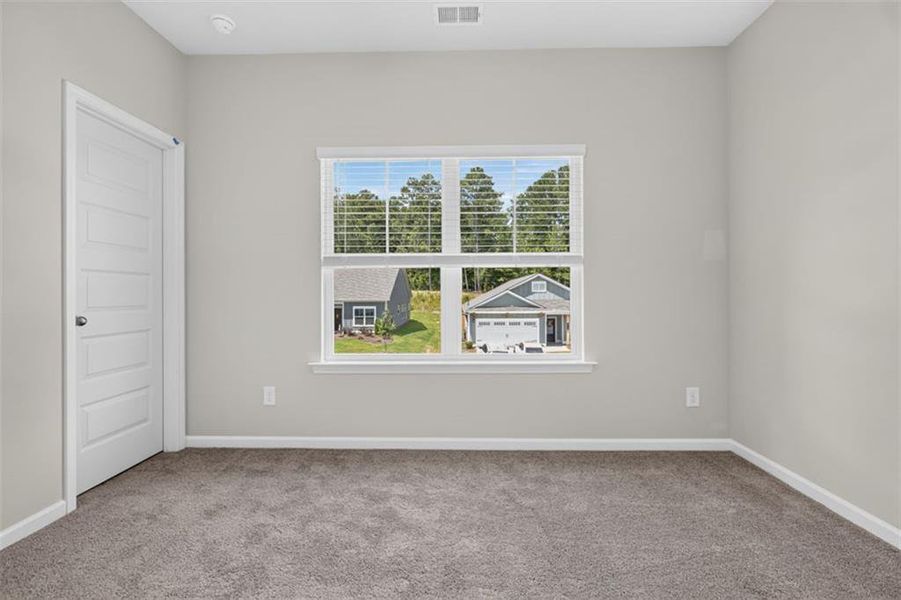 Spacious, unfurnished interior of a new home in Summerfield Place, Carrollton (Image 24).