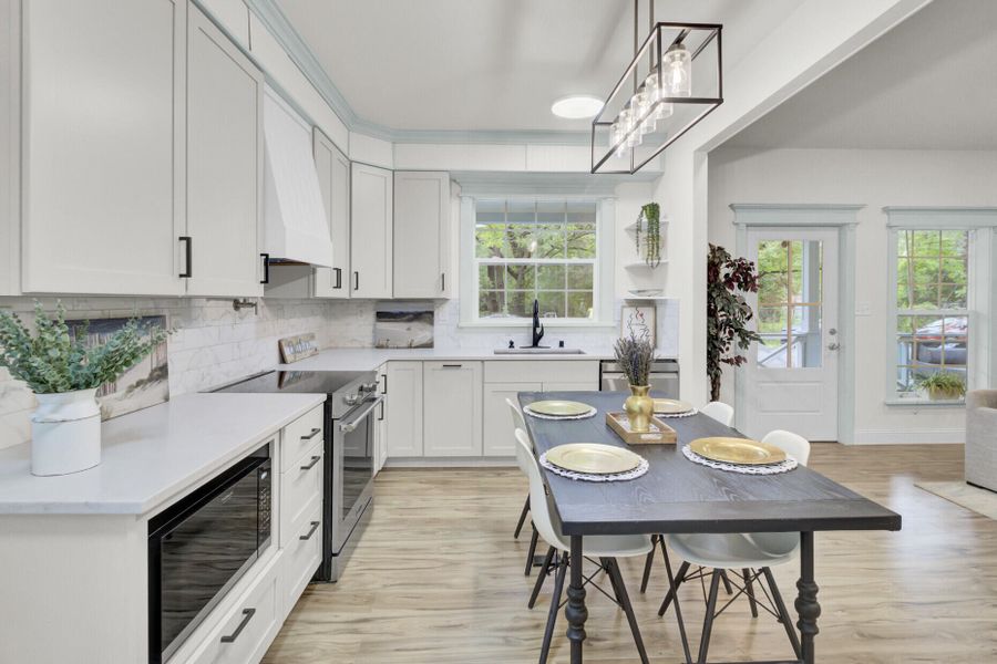 Furnished interior view inside a new home in , Charleston (Image 12).
