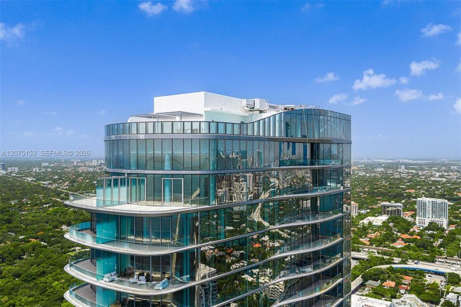 UNA Residences Brickell. One or more photos have been virtually staged. UNA Residences Brickell. One or more photos have been virtually staged.