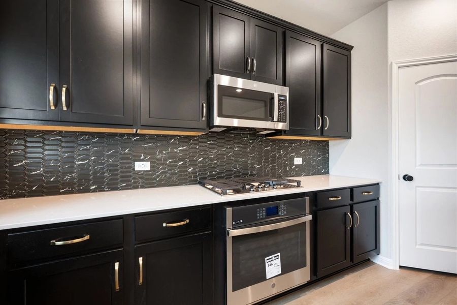 Furnished interior view inside a new home in Patterson Ranch, Georgetown (Image 10).