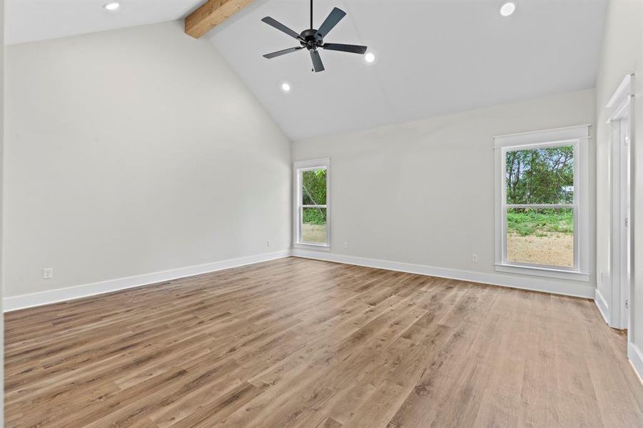 Spacious, unfurnished interior of a new home in , Lindale (Image 34).